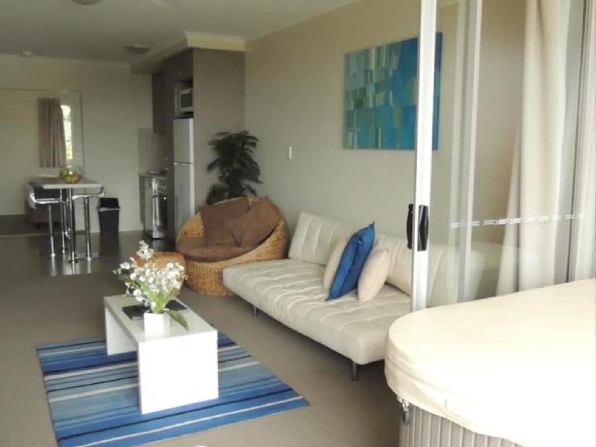 Airlie Central Apartamentos Airlie Beach Exterior foto
